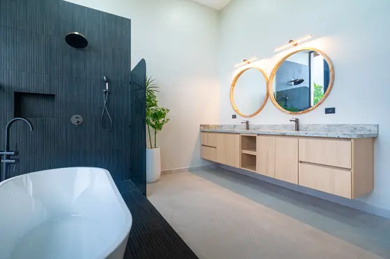 Lions Gate — bathroom